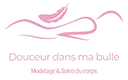 Logo rose Douceur dans ma bulle avec une plume délicate et des formes fluides. Spécialisé en modelage & soins du corps.